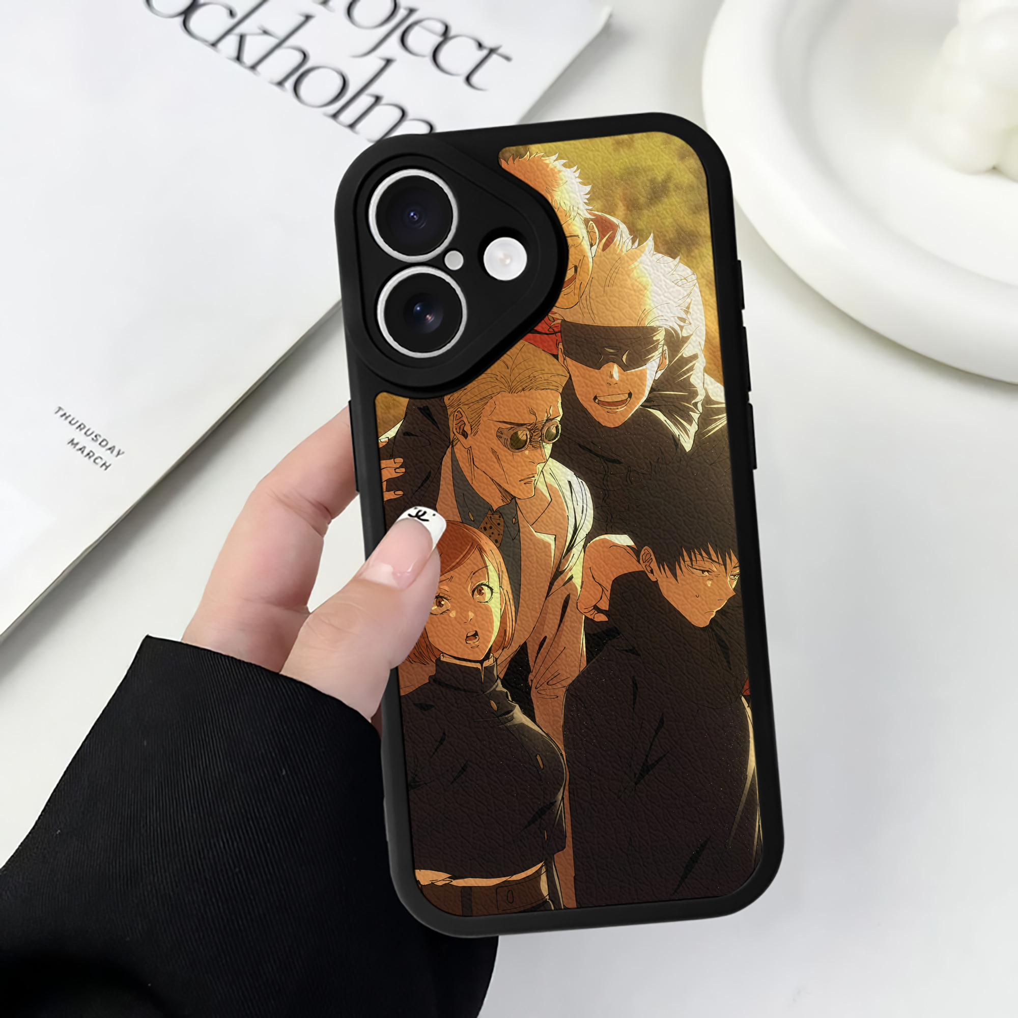 （画像用） 呪術廻戦 Jujutsu Kaisen 【iPhone 16シリーズ対応】シリコンスマホケース（レザー調） 材質：シリコン